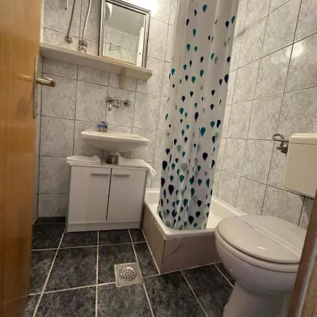 Apartment Ivana - Free Parking And 100m From The